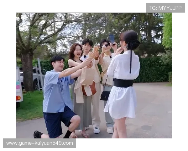 享受真人娱乐的精彩瞬间，体验与真人主播共度的非凡时光